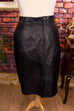 Vintage Lederrock eng schwarz 80er 90er Disco Frau Gothic L 44-46 real-80er Rockabilly schwarz Special vintageberlin.de