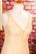 VEB Unterkleid apricot lang 70er DDR Frau M 40-42 orange Special vintageberlin.de