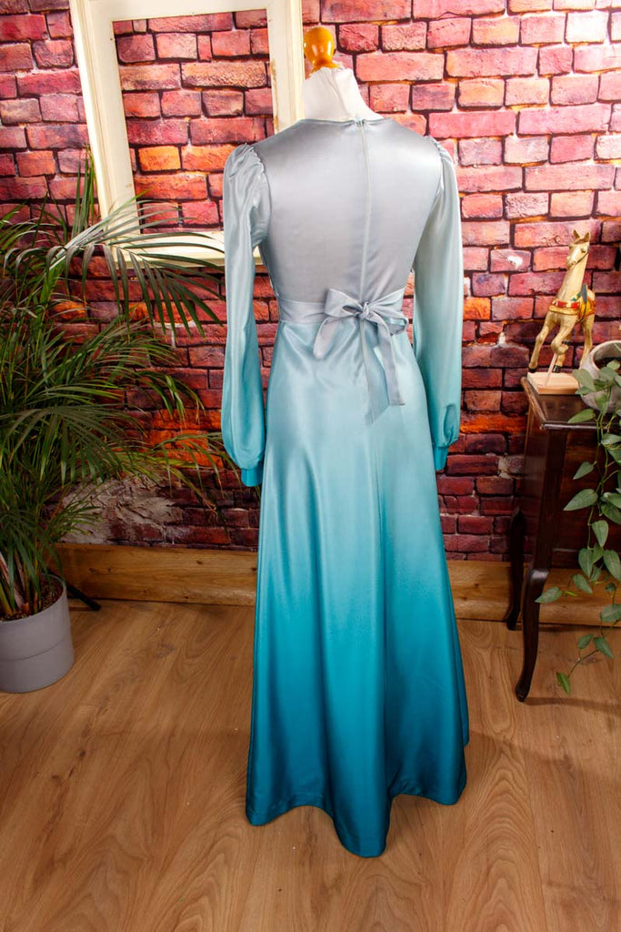 70s Maxikleid türkis Farbverlauf Default Title 60er 70er Abendmode blau Boho Disco Frau Hippie real-boho real-rockabilly S 36-38 Schlager Special türkis XS 32-34 vintageberlin.de