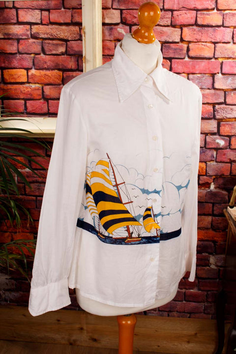 Vintage Bluse weiß Segelmuster